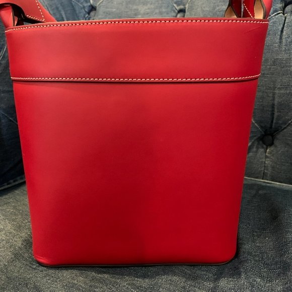 Dooney & Bourke Large Beacon Saffiano red bucket drawstring bag - Picture 4 of 15